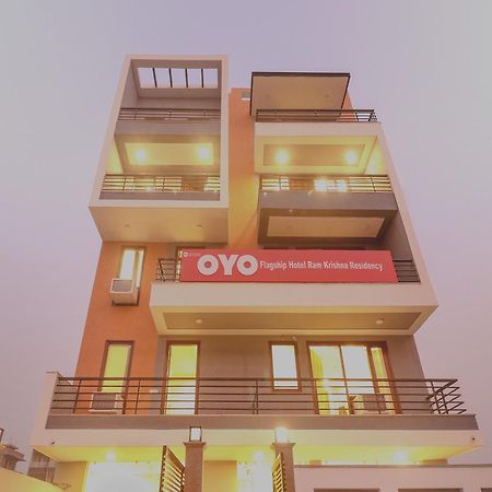 Super Hotel O Comfort Residency Near Artemis Hospital Gurgaon Exterior photo
